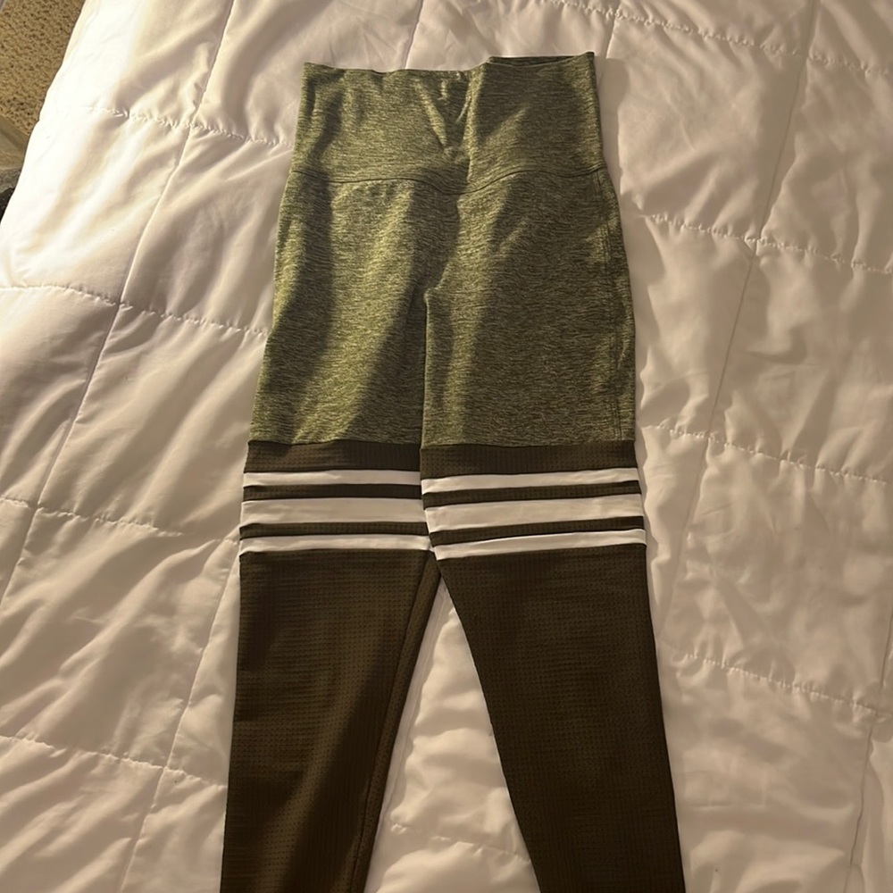 Bombshell leggings